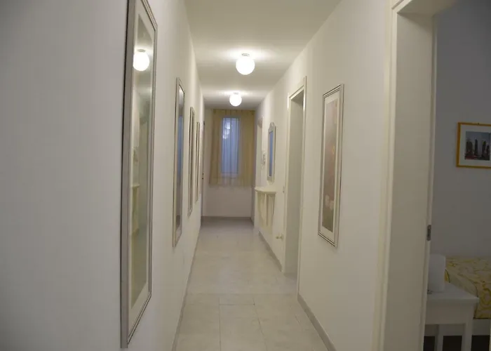 アパート Casa Pepi オルビア